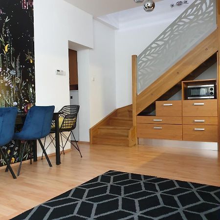 Grand Paradise Apartman 米什科尔茨 外观 照片
