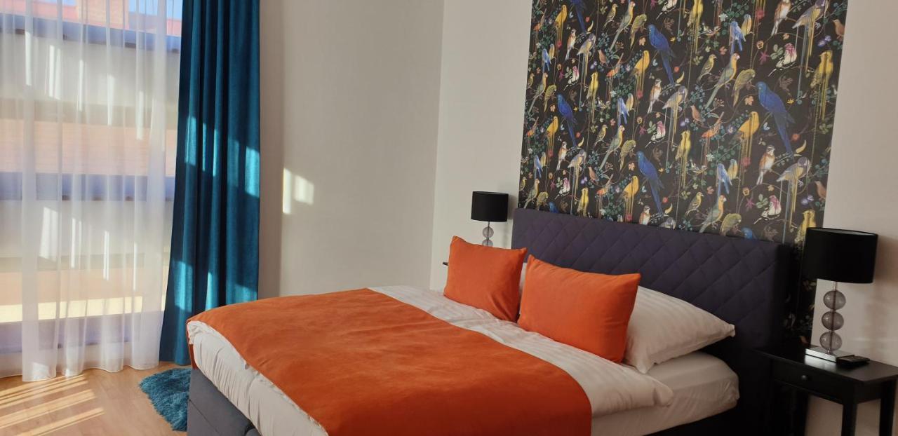 Grand Paradise Apartman 米什科尔茨 外观 照片