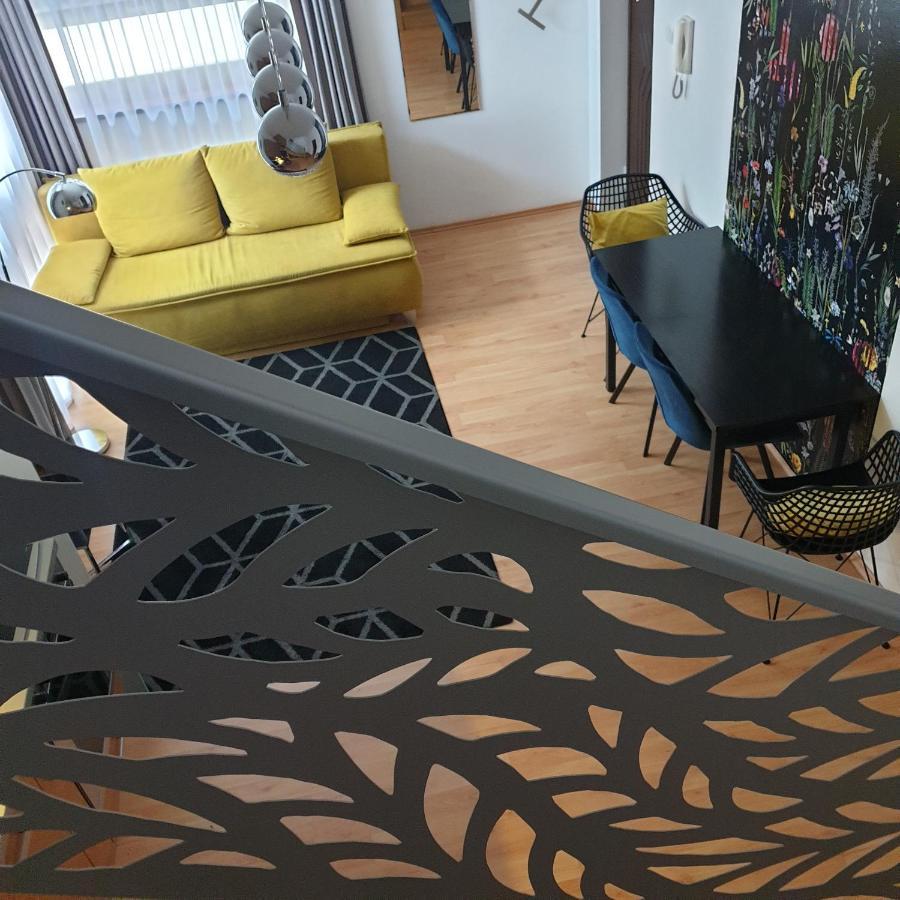 Grand Paradise Apartman 米什科尔茨 外观 照片